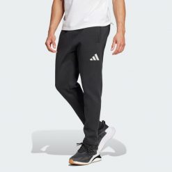 Spodnie Benfica Seasonal Doubleknit. Czarne spodnie sportowe męskie Adidas, xs, bez wzorów, z dresówki, do piłki nożnej. W wyprzedaży za 230.30 zł.