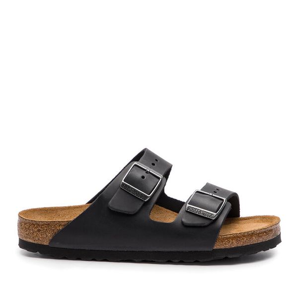 Klapki Birkenstock. Czarne klapki damskie Birkenstock, bez wzorów, bez obcasa, bez zapięcia. Za 492.99 zł.