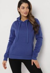 Granatowa Bluza z Kapturem Kasseia. Niebieskie bluzy damskie Born2be, l, bez wzorów, z dzianiny, casualowe, bez ramiączek, z kapturem. Za 39.99 zł.