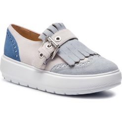 Półbuty GEOX - D Kaula B D92ANB 00022 C1QF3 Off White/Sage. Niebieskie półbuty damskie Geox, bez wzorów, z materiału, bez obcasa, na koturnie, bez zapięcia. W wyprzedaży za 319.00 zł.