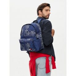 Plecak Tommy Jeans. Niebieskie plecaki męskie Tommy Jeans, bez wzorów, z jeansu, sportowe. Za 289.99 zł.