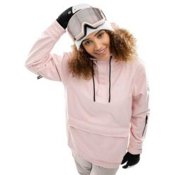 Damska kurtka snowboardowa Sporty zimowe SIROKO W3-W Arlberg. Czerwone kurtki sportowe damskie SIROKO, na zimę, bez wzorów, z softshellu, bez ramiączek, bez kaptura, narciarskie. W wyprzedaży za 297.00 zł.