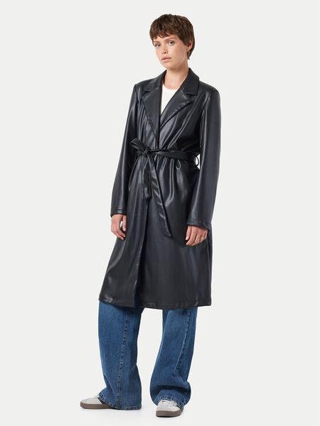 Noisy May Płaszcz przejściowy Cora 27028634 Czarny Regular Fit. Czarne płaszcze damskie Noisy May, m, bez wzorów, ze skóry, bez kołnierzyka, bez kaptura. Za 179.99 zł.