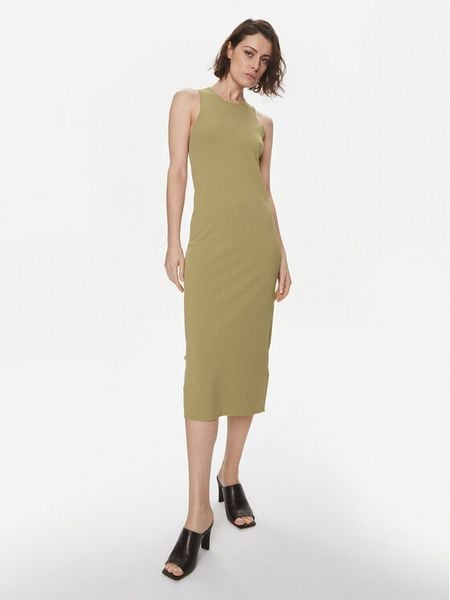Weekend Max Mara Sukienka codzienna Astoria 2415321022 Zielony Slim Fit. Zielone sukienki damskie Weekend Max Mara, na co dzień, xl, bez wzorów, z wiskozy, bez kołnierzyka, bez ramiączek, proste. Za 649.99 zł.
