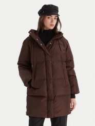 Weekend Max Mara Płaszcz zimowy Newbembo 2525496072 Bordowy Relaxed Fit. Czerwone płaszcze damskie Weekend Max Mara, na zimę, bez wzorów, z syntetyku, bez kołnierzyka, bez kaptura. Za 2,739.00 zł.