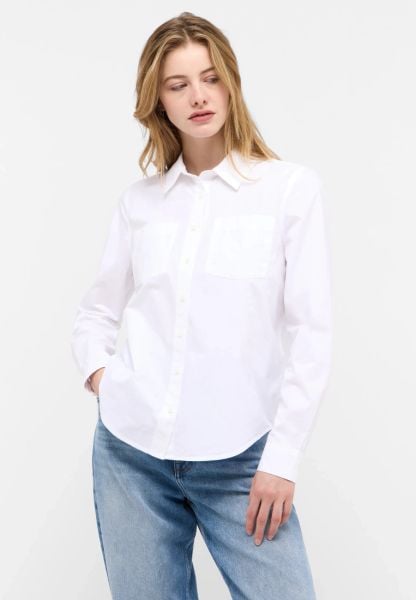 Damska Koszula Mustang Style Killeen General White 1015963 2045. Białe koszule damskie Mustang, xl, bez wzorów, bez kołnierzyka, bez ramiączek. W wyprzedaży za 89.99 zł.