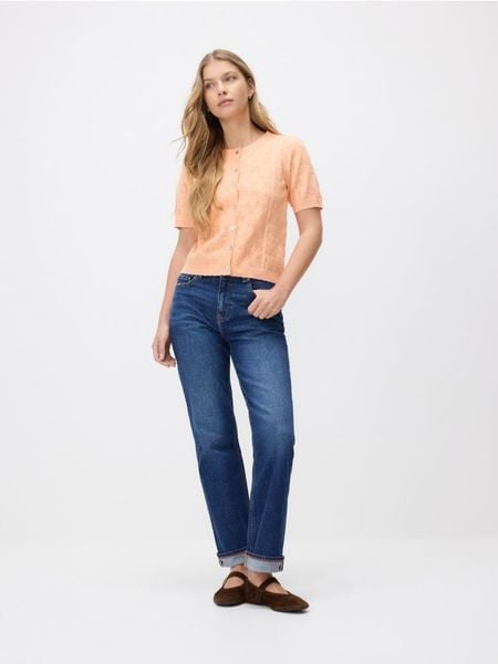 Jeansy Boyfriend - niebieski. Niebieskie jeansy damskie Reserved, bez wzorów, z bawełny. W wyprzedaży za 49.99 zł.