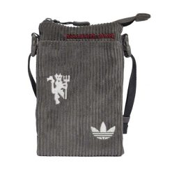 Torba Crossbody Adidas. Szare torby na ramię męskie MANCHESTER UNITED, z materiału, na ramię. Za 183.99 zł.