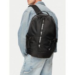 Plecak Reebok. Czarne plecaki męskie Reebok, bez wzorów, sportowe. Za 149.99 zł.