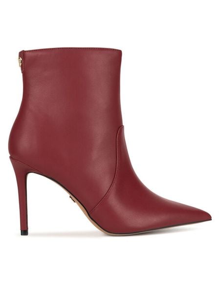 Nine West Botki BYCCC05 Czerwony. Czerwone botki damskie Nine West, bez wzorów, z materiału, bez obcasa, na szpilce, bez zapięcia. Za 174.99 zł.