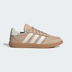 Młodzieżowe Buty Breaknet Sleek. Biała buty sportowe męskie Adidas, bez wzorów, z gumy, bez zapięcia, na jogę i pilates. Za 199.00 zł.