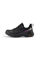 Buty trekkingowe niskie męskie Hiking GTX TFAAAN91268. Czarne trekkingi męskie TOREAD, z gore-texu, przed kostkę, bez zapięcia. Za 699.99 zł.