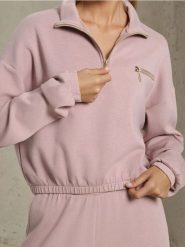 Bluza ze stójką - różowy. Czerwone bluzy damskie Sinsay, l, bez wzorów, z dzianiny, bez ramiączek, bez kaptura. Za 59.99 zł.