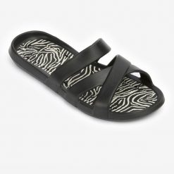 Second Life - Klapki basenowe damskie Nabaiji 500 Zeb - Stan Doskonały. Czarne klapki damskie NABAIJI, bez wzorów, z materiału, bez obcasa, bez zapięcia. Za 45.99 zł.