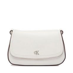 Torebka Calvin Klein. Białe listonoszki damskie Calvin Klein, bez wzorów, bez dodatków. Za 409.99 zł.