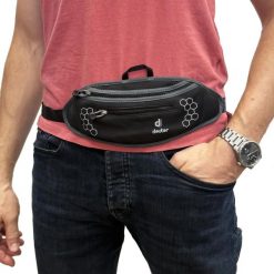 Nerka saszetka na dokumenty pieniądze Deuter Neo Belt. Czarne saszetki i nerki męskie Deuter, bez wzorów, z neoprenu. Za 109.73 zł.