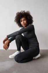 Legginsy damskie z prążkowanej dzianiny w kolorze GRAPHITE MELANGE - HIPS-XS. Szare legginsy damskie Marsala, bez wzorów, z bawełny. W wyprzedaży za 49.98 zł.