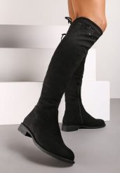 Czarne Kozaki Muszkieterki na Płaskiej Podeszwie Ozdobione Cyrkoniami i Sznurkiem Floralind. Czarne kozaki damskie Renee, z aplikacjami, z dzianiny, bez obcasa, na obcasie, bez zapięcia. Za 119.99 zł.