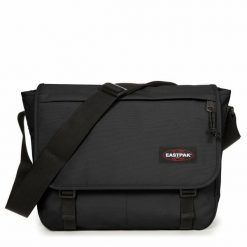 Torba na ramię Eastpak Delegate +. Czarne torby na ramię męskie Eastpak, z nylonu, na ramię, duże. Za 169.00 zł.