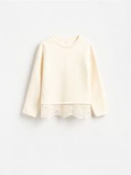 Bluza z ażurowymi wstawkami - złamana biel. Bluzy damskie Reserved, l, w ażurowe wzory, z bawełny, bez ramiączek, bez kaptura. Za 139.99 zł.