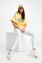 Jeansy damskie PHLIPP PLEIN. Jeansy damskie Philipp Plein, bez wzorów, z jeansu. W wyprzedaży za 1,162.85 zł.