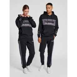 Bluza z kapturem Hummel Legacy Julian. Czarne bluzy damskie Hummel, l, bez wzorów, z bawełny, z kapturem, na fitness i siłownię. Za 272.80 zł.
