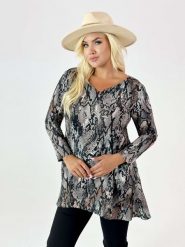 Asymetryczna tunika Ewelina w wężowy print XXL OVERSIZE JESIEŃ. Tuniki damskie Moda Size Plus Iwanek, s, bez wzorów, z elastanu, eleganckie, bez ramiączek. Za 199.90 zł.
