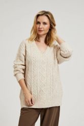 Dzianinowy sweter z dekoltem w serek beżowy. Brązowe swetry nierozpinane damskie MOODO, l, bez wzorów, z dzianiny, bez kołnierzyka, bez ramiączek. W wyprzedaży za 63.99 zł.