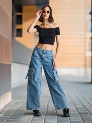 Jeansy wide leg - niebieski. Niebieskie jeansy damskie Sinsay, bez wzorów, z bawełny, z podwyższonym stanem. Za 55.99 zł.