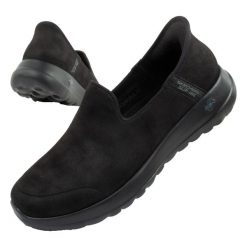 Buty sportowe damskie Skechers Go Walk Joy Slip-ins. Czarne obuwie sportowe damskie Skechers, bez wzorów, z materiału, bez zapięcia, trekkingowe. Za 239.00 zł.