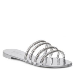 Klapki GIUSEPPE ZANOTTI. Szare klapki damskie Giuseppe Zanotti, bez wzorów, bez obcasa, bez zapięcia. Za 1,699.00 zł.