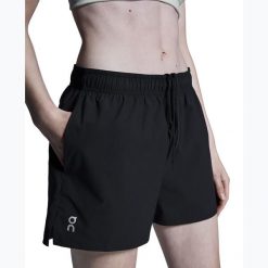Spodenki do biegania damskie On 3" Core. Czarne szorty damskie On, bez wzorów. Za 229.99 zł.