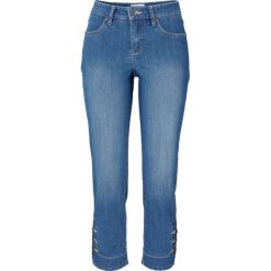 Dżinsy Slim Fit Mid Waist, cropped. Niebieskie jeansy damskie bonprix, bez wzorów, z jeansu. Za 89.99 zł.