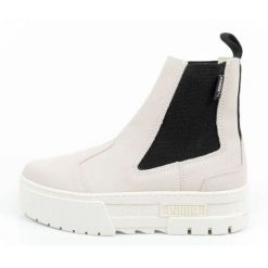 Buty Puma Mayze Chelsea Suede 382829 02 beżowe beżowy. Brązowe botki damskie bez wzorów, z gumy, bez obcasa, bez zapięcia. Za 466.73 zł.