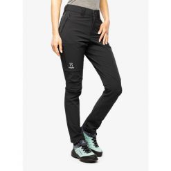 Spodnie softshell damskie Haglofs Moran Softshell Slim Pant. Czarne spodnie sportowe damskie Haglöfs, na lato, bez wzorów, z softshellu, sportowe, trekkingowe. Za 471.99 zł.