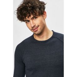 Blend - Sweter. Niebieskie swetry męskie Blend, l, bez wzorów, z bawełny, bez kołnierzyka, bez ramiączek. W wyprzedaży za 69.90 zł.