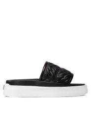 Casadei Klapki 1M835U0301T03559000 Czarny. Czarne klapki damskie Casadei, bez wzorów, ze skóry, bez obcasa, bez zapięcia. Za 2,519.00 zł.