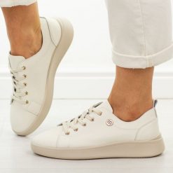 Beżowe skórzane półbuty damskie Vinceza 41508. Brązowe półbuty damskie VINCEZA, na jesień, bez wzorów, z jeansu, klasyczne, z okrągłym noskiem, bez obcasa, na płaskiej podeszwie, bez zapięcia. W wyprzedaży za 192.72 zł.