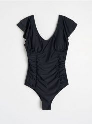 Jednoczęściowy strój kąpielowy z marszczeniami i falbanami - czarny. Czarne stroje kąpielowe damskie Sinsay, xl, bez wzorów. Za 69.99 zł.