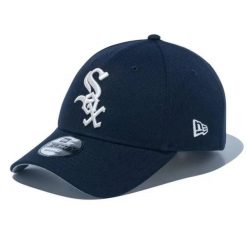 Czapka baseballowa Chicago White Sox. Białe czapki damskie New Era, bez wzorów, casualowe. Za 227.50 zł.