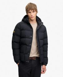 Superdry Classic Everest Puffer kurtka z recyklingowanego nylonu. Niebieskie kurtki męskie Superdry, m, bez wzorów, z nylonu, bez kaptura. Za 492.00 zł.