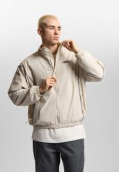 Kurtka outdoorowa męska Prosto Street Armour. Brązowe kurtki męskie Prosto., m, bez wzorów, z materiału, street, bez kaptura. Za 494.99 zł.
