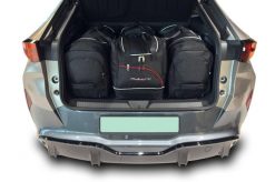 Torby Do Bagażnika Cupra Tavascan Ev 2023+ 4Szt Kjust. Czarne torby podróżne damskie KJUST, bez wzorów, z kauczuku. Za 1,251.00 zł.