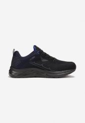 Czarno-Granatowe Buty Sportowe na Tłoczonej Podeszwie Lynntri. Czarne buty sportowe męskie Born2be, bez wzorów, z dresówki, bez zapięcia. Za 129.99 zł.