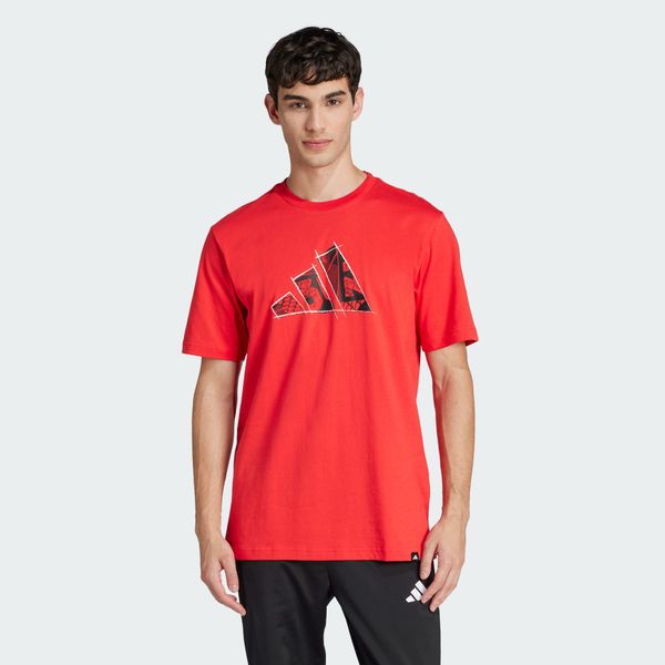 Koszulka Logo Graphic. Czerwone koszulki sportowe męskie Adidas, l, bez wzorów, bez ramiączek, na fitness i siłownię. Za 84.00 zł.