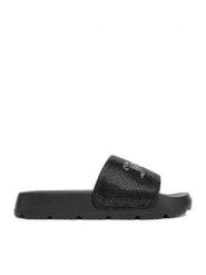 Juicy Couture Klapki PJC4 Czarny. Czarne klapki damskie Juicy Couture, bez wzorów, z materiału, bez obcasa, bez zapięcia. Za 119.99 zł.