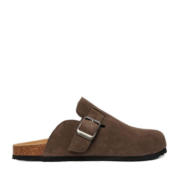 Klapki Go Soft. Brązowe klapki męskie GO SOFT, bez wzorów, bez zapięcia. Za 299.99 zł.