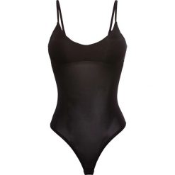 Body ze stringami bonprix czarny. Czarne body bonprix, bez wzorów. Za 24.99 zł.