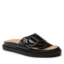 Klapki Bata. Czarne klapki damskie Bata, bez wzorów, bez obcasa, bez zapięcia. Za 249.99 zł.