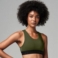 Stanik sportowy damski STRONG ID Essential Sports. Zielone bielizna sportowa damska STRONG ID, l, bez wzorów, z materiału. Za 239.99 zł.